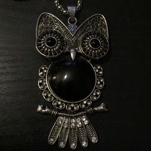 Silver Chain Owl Pendant Necklace